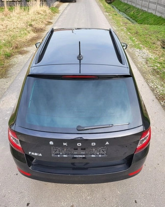 Skoda Fabia cena 58999 przebieg: 8900, rok produkcji 2022 z Namysłów małe 106